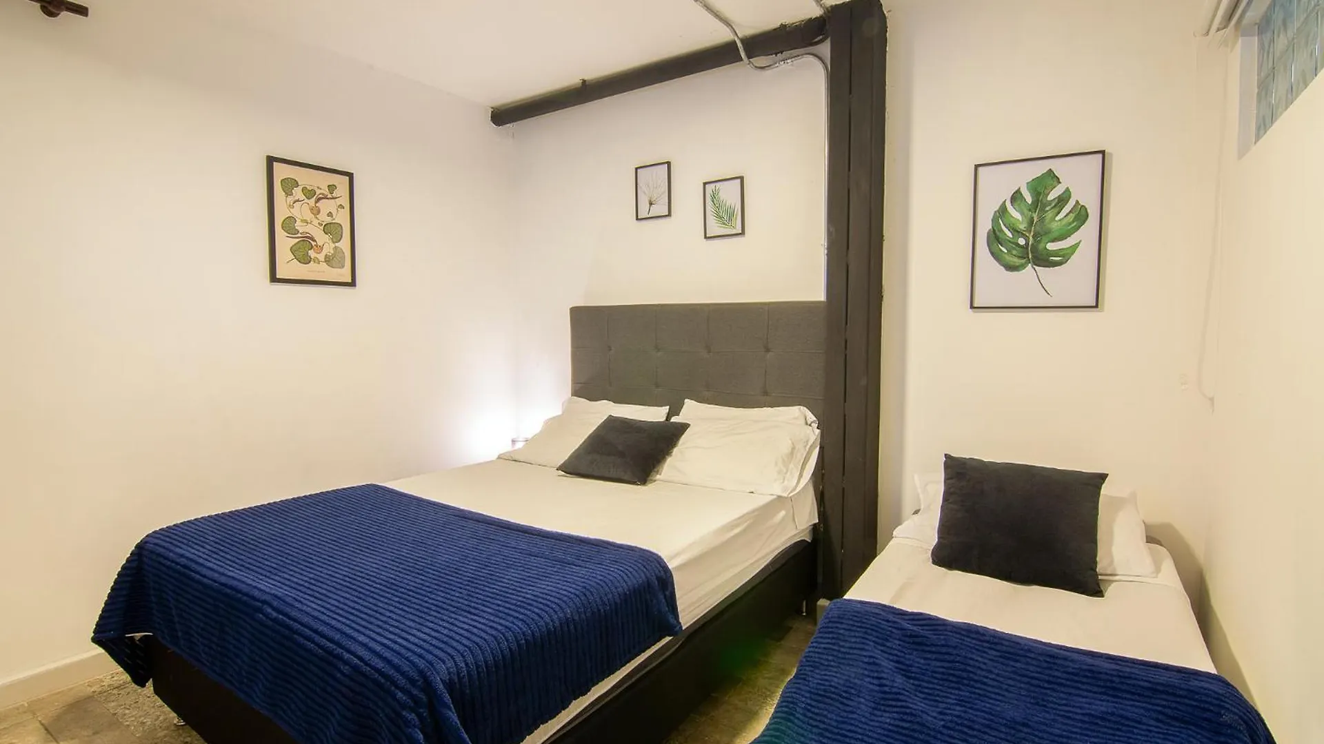 Apartamentos Medeliving Laureles-Estadio Medellin 0*,  Colombia