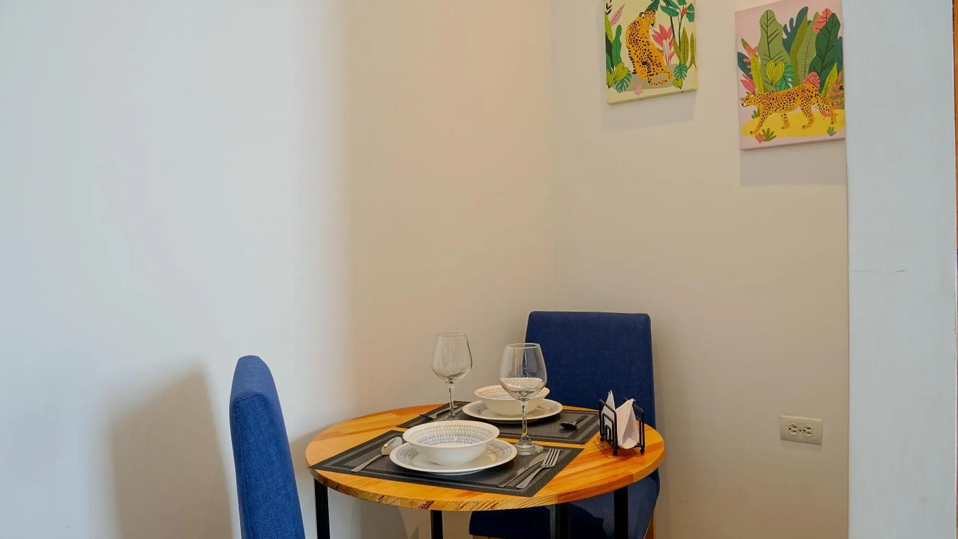 Apartamentos Medeliving Laureles-Estadio Medellin Colombia