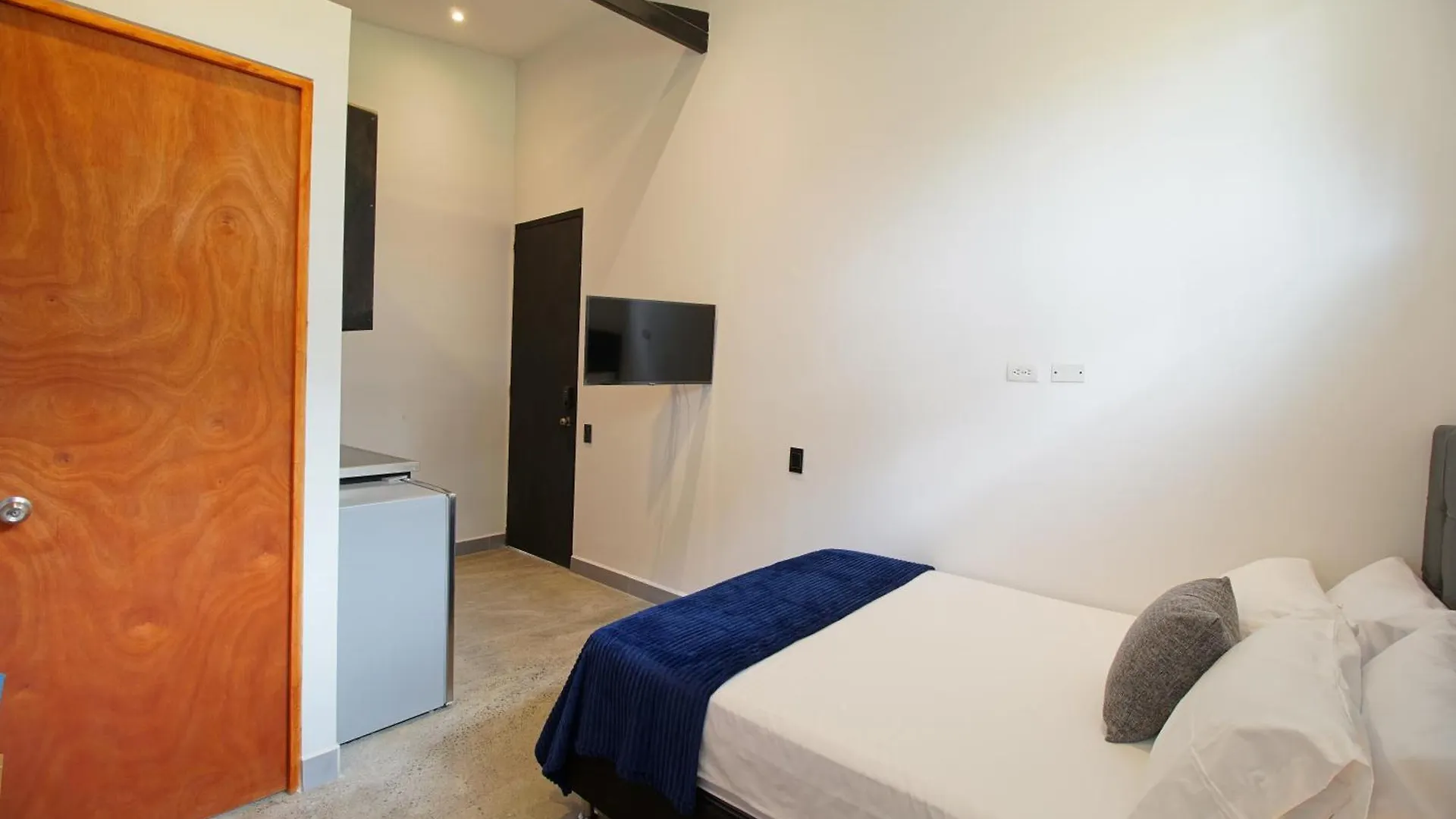 Apartamentos Medeliving Laureles-Estadio Medellin 0*,  Colombia