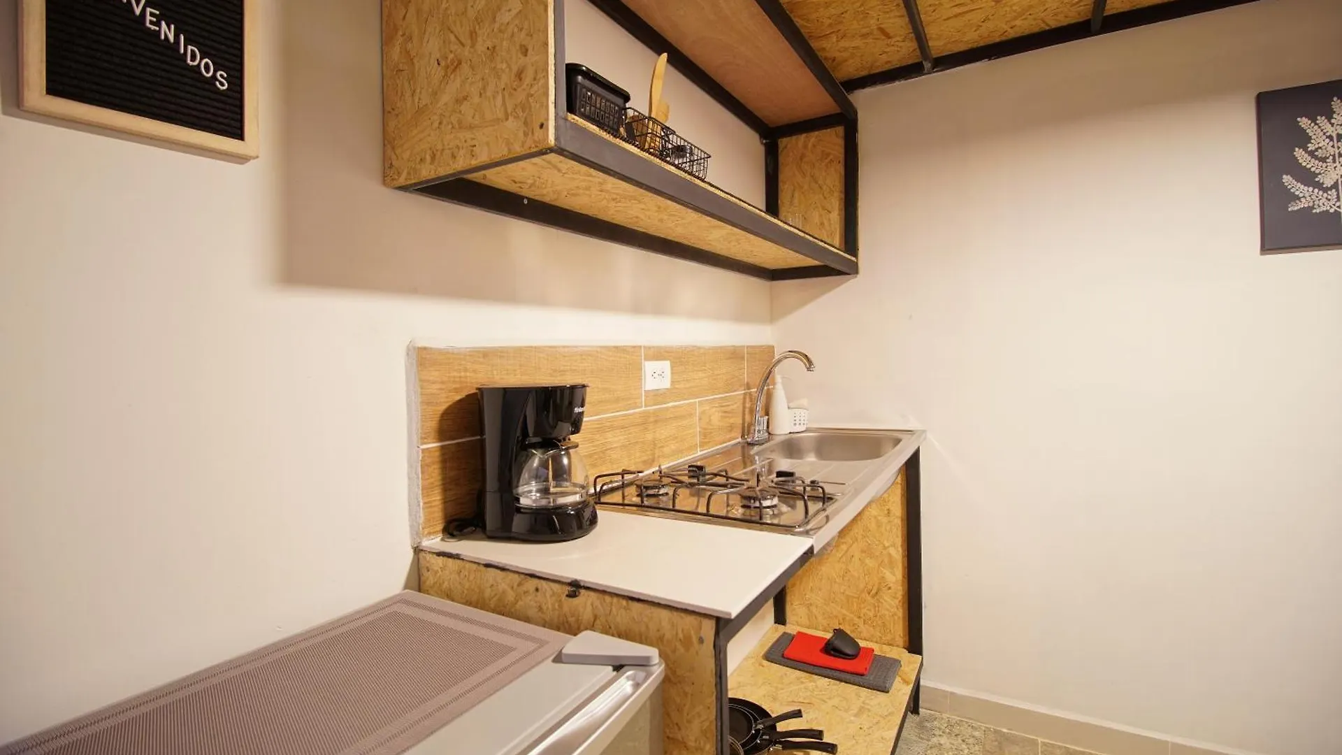 Apartamentos Medeliving Laureles-Estadio 메딜린 아파트