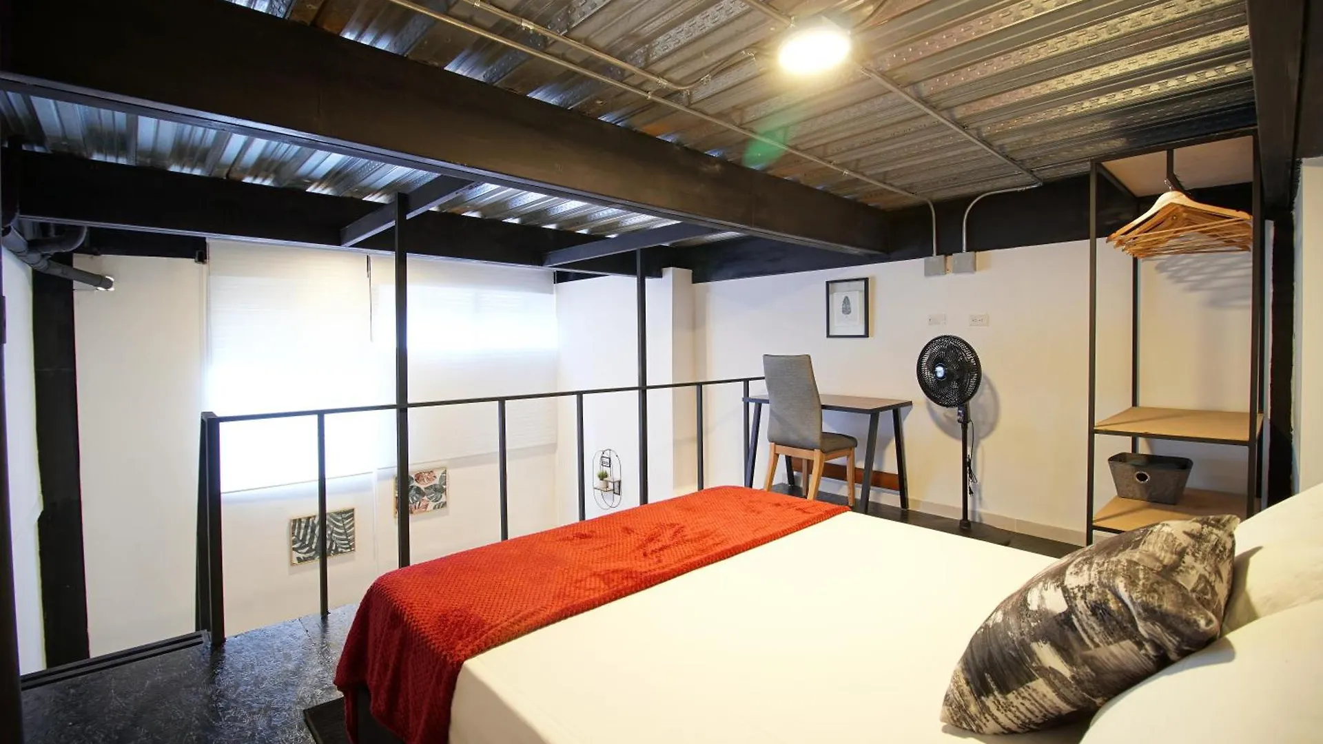 Apartamentos Medeliving Laureles-Estadio 메딜린