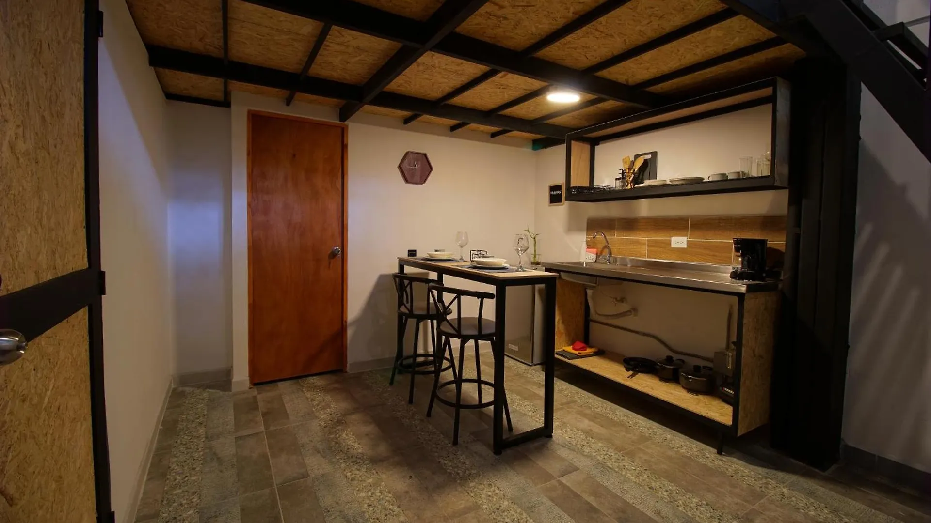 Apartamentos Medeliving Laureles-Estadio 메딜린 아파트