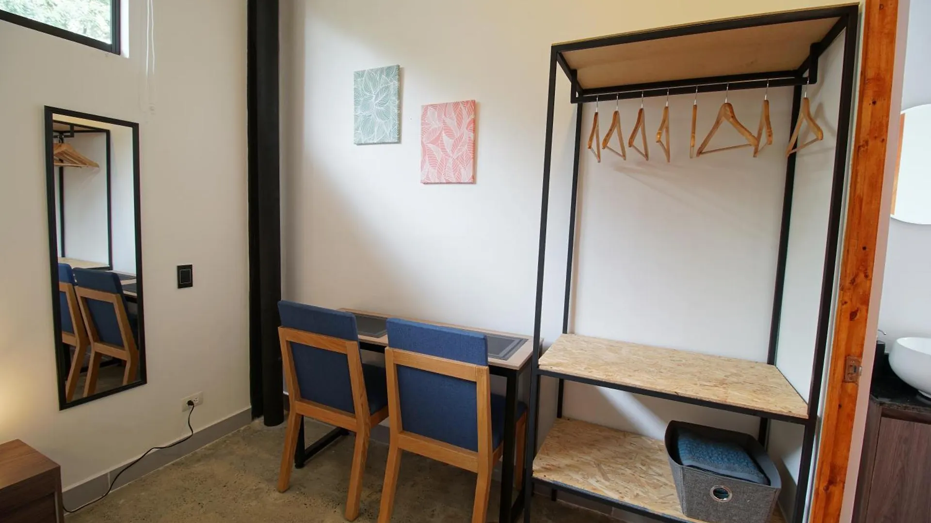 Apartamentos Medeliving Laureles-Estadio 메딜린 아파트