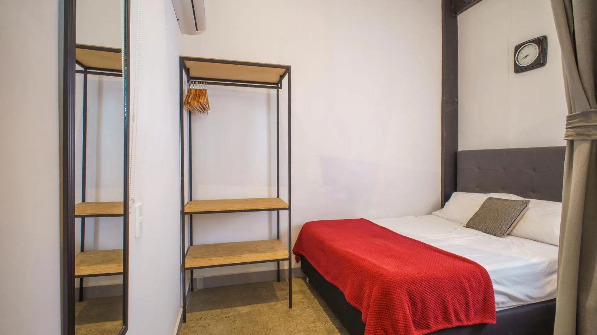 Apartamentos Medeliving Laureles-Estadio 메딜린 0*,