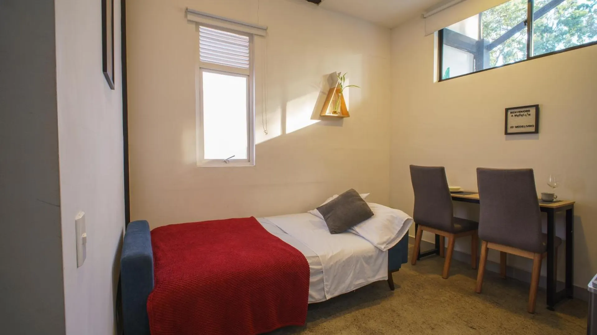Apartamentos Medeliving Laureles-Estadio 메딜린 0*,